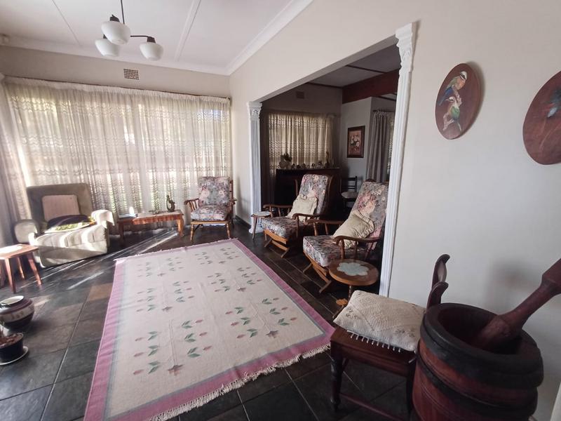 5 Bedroom Property for Sale in Parys Free State